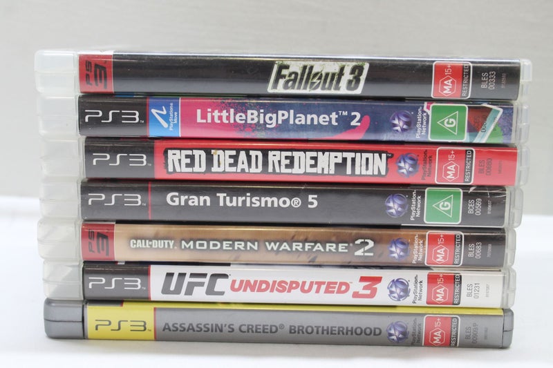 PS3 Package, 15 Cool Games & Controllers Carousel 8