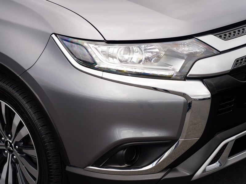 2022 Mitsubishi Outlander LS 2.4P 2WD, photo 3