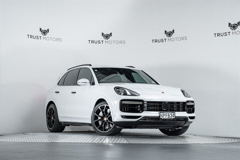 2018 Porsche Cayenne Turbo 4.0L V8 4WD