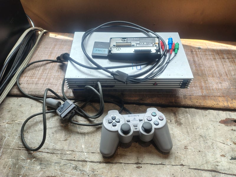 Playstation 2 with extras Carousel 1