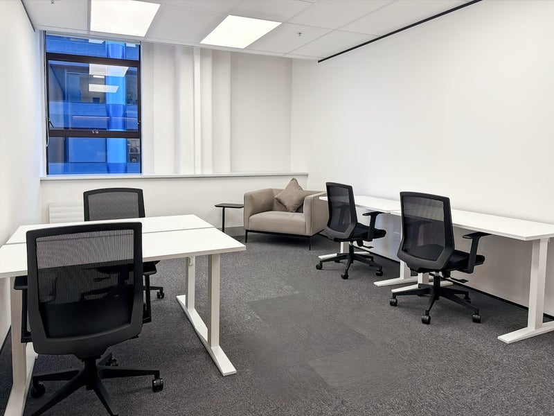 Image 1 of 7