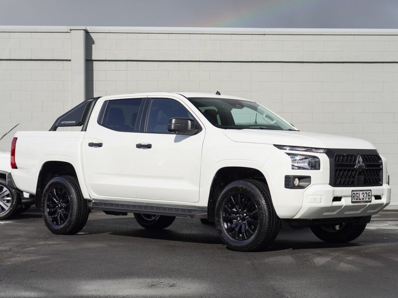 2025 Mitsubishi Triton 2.4D GLX Sport 4WD