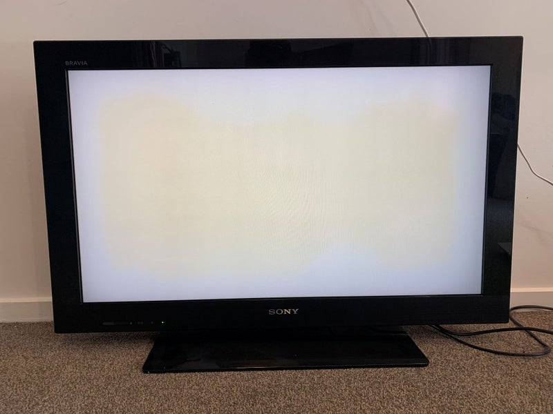 Sony BRAVIA 32" Full HD LCD TV KDL-32CX520 – 4x HDMI + Remote Carousel 2
