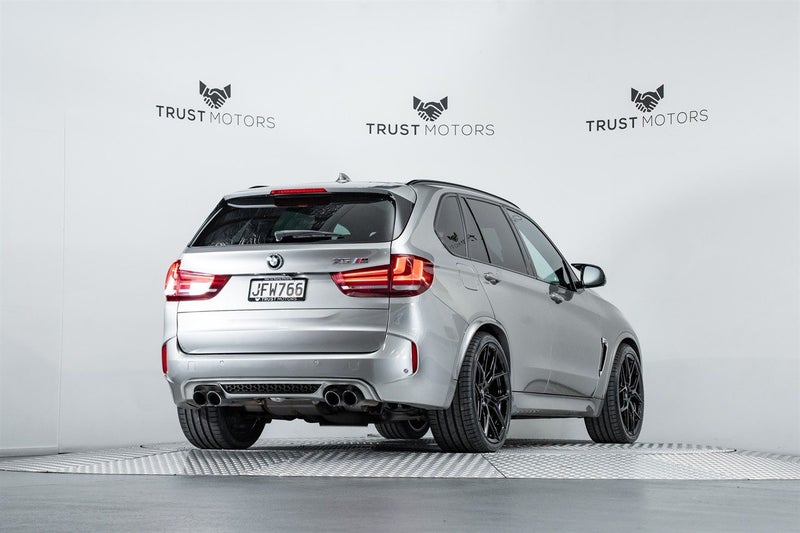 2015 BMW X5 M 4.4L Twin Turbo V8, photo 3