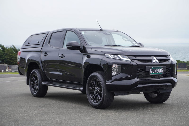 2024 Mitsubishi Triton GSR 4x4 Canopy auto, main photo