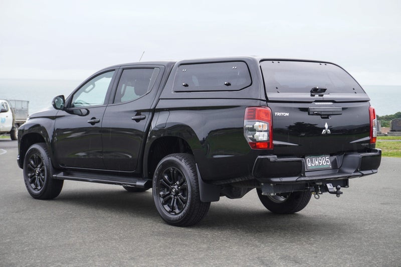 2024 Mitsubishi Triton GSR 4x4 Canopy auto, photo 3