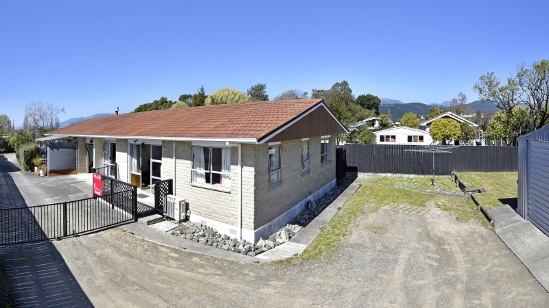 Image 1 of 24