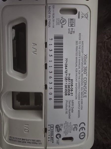 XBOX 360 w/ power supply Carousel 8