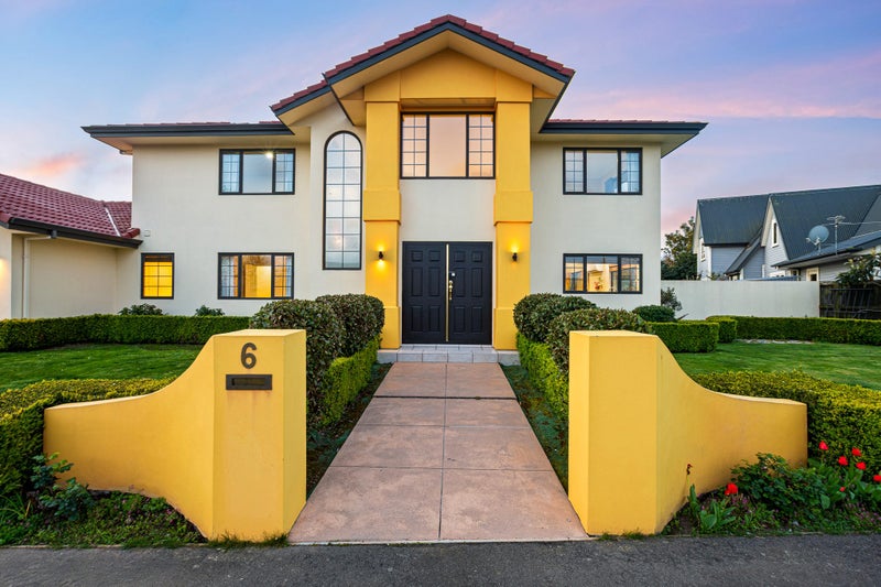 6 Baltimore Green, Shirley