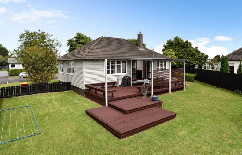Adding Step Functions 109 Fairfield Road, Fairfield, Hamilton, Waikato