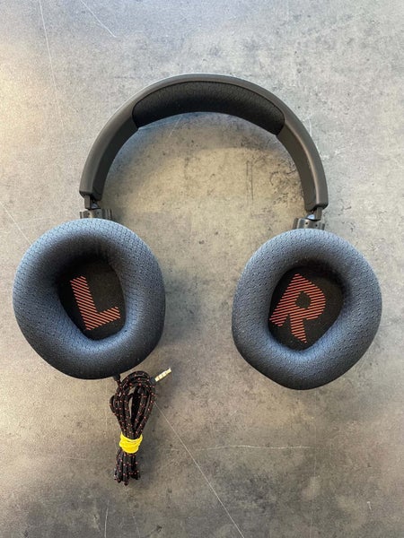 JBL Quantum 100M2 Headset | PC/Xbox/PS4/PS5 Carousel 2