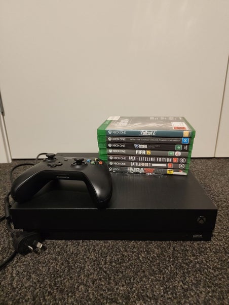 Xbox One X 1tb Console + Wireless Controller + Games Carousel 1