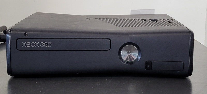Microsoft Xbox 360 Console Carousel 2