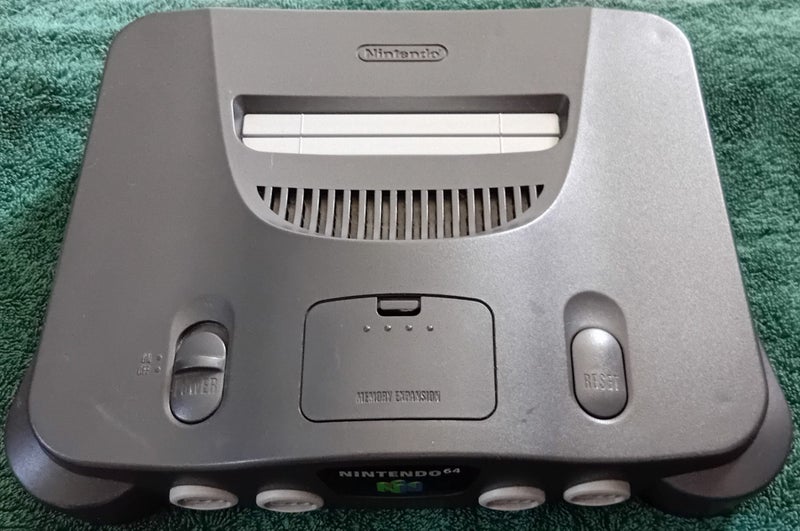 NINTENDO 64 CONSOLE + CONTROLLERS & CABLES Carousel 2