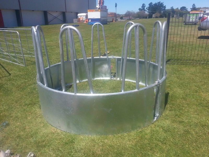 hay feeder bale feeder $ 908.50 Carousel 1