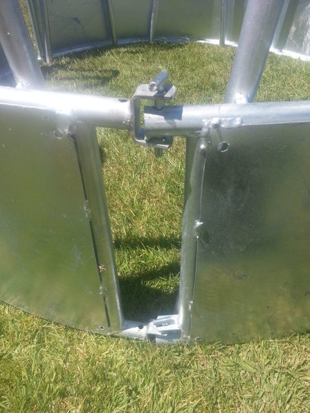 hay feeder bale feeder $ 908.50 Carousel 2