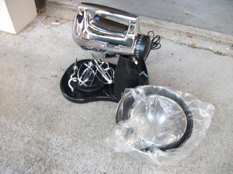 BREVILLE ELECTRONIC MIXER Carousel 1