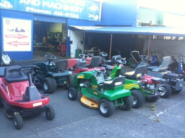 Rideon Mowers, Lawnmowers & Chainsaw repairs Carousel 2