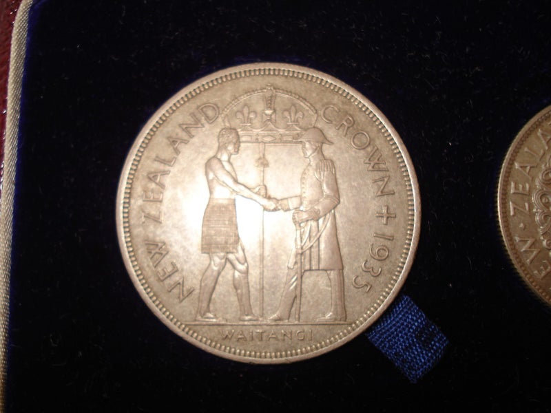 BUYING NOW - COINS, MEDALS, BANKNOTES, OLD GOLD Carousel 5