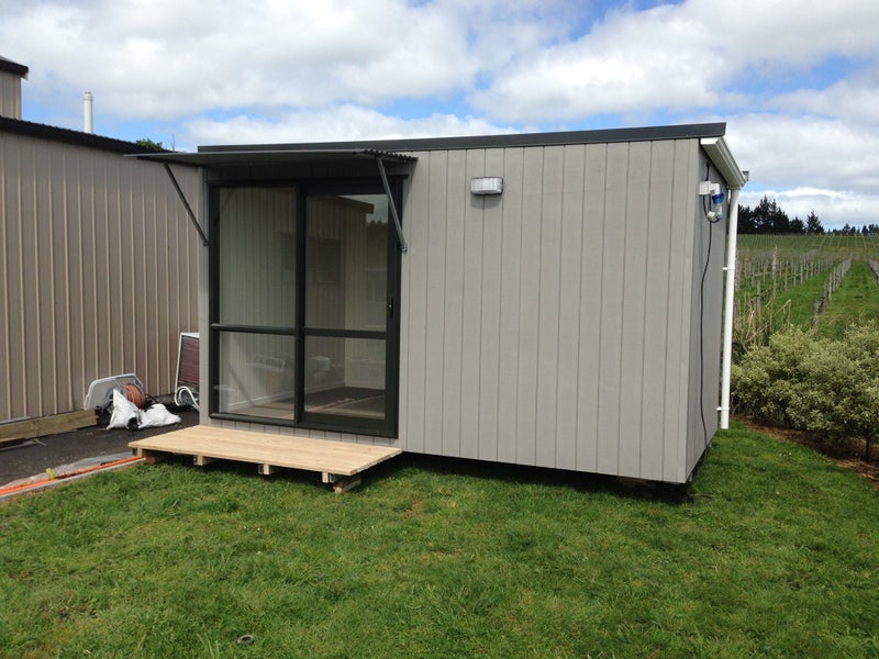 Cabin, Sleep out, for rent $75 per week Carousel 14