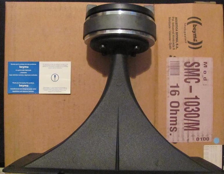 Beyma SMC-1030 Horn + Driver Carousel 1