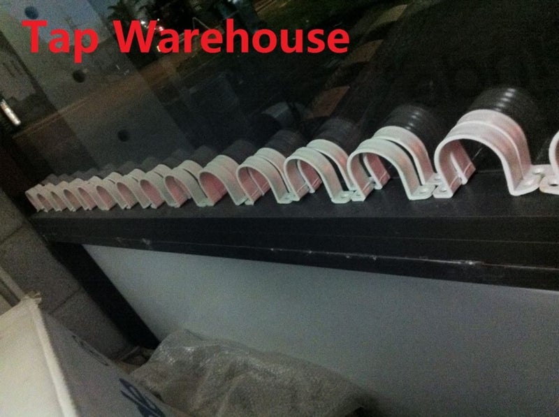 Tapwarehouse 40mm pvc pipe clip Anti-UV special Carousel 1