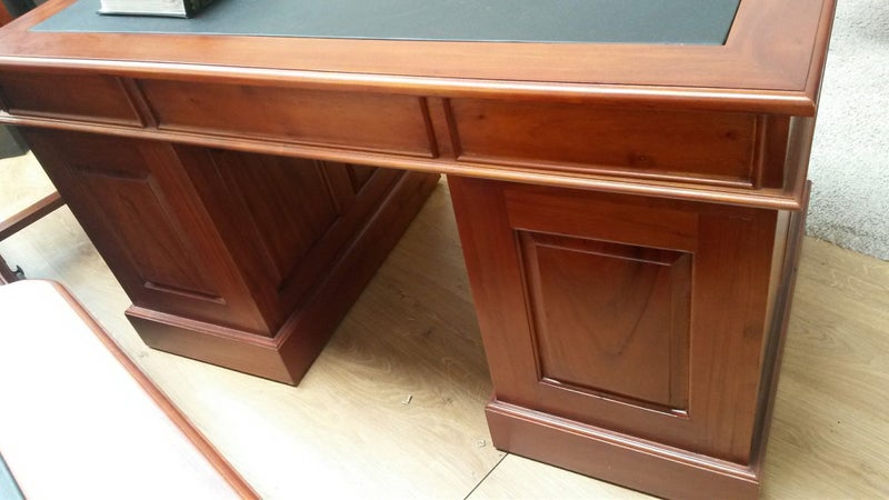 MAHOGANY WRITING DESK Carousel 2