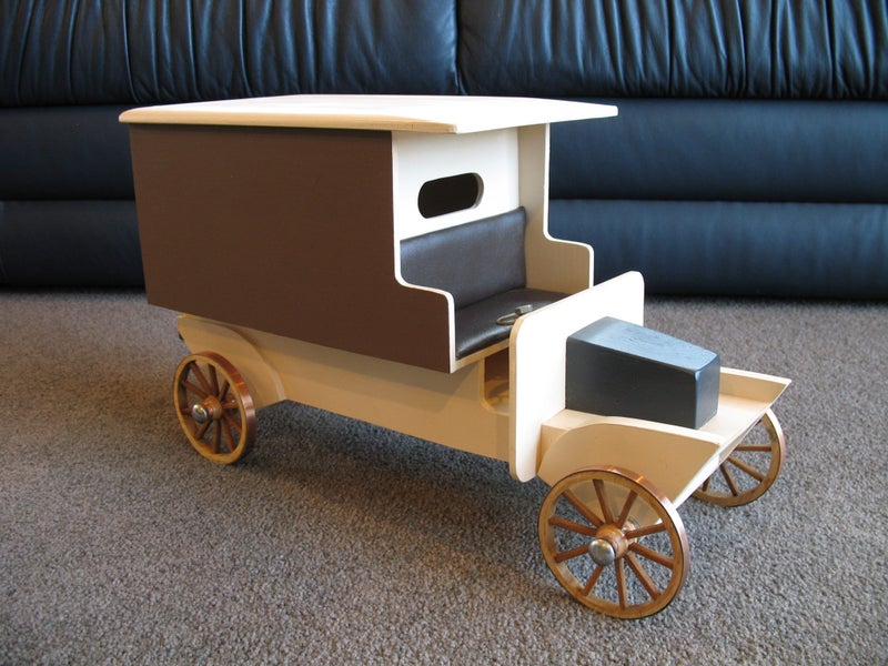 Wooden Models - Vintage 1920s Bread Truck Carousel 1