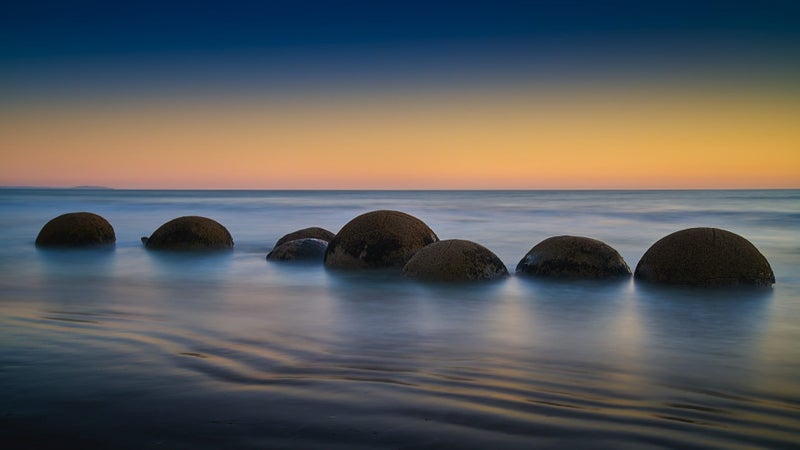 Otago Moeraki Boulders Sunrise 63.5cm x 35.5cm Canvas Print Carousel 1