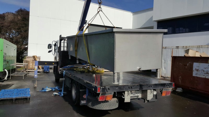 Medium size Truck/HIAB from $90 /hr * 24/7 ready Carousel 20