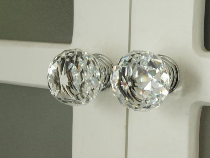 Clear Cut Diamond Faceted Crystal Glass cupboard knobs K9 Carousel 2