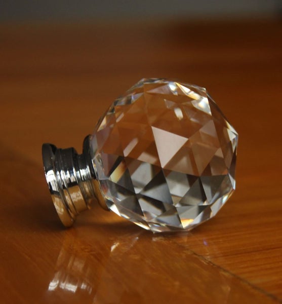 Clear Cut Diamond Faceted Crystal Glass cupboard knobs K9 Carousel 4