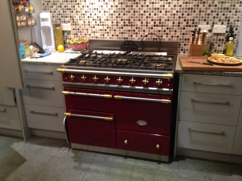 Custom-built European Range Cookers Carousel 2