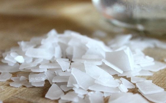 Magnesium Chloride Flakes 500gm Carousel 1