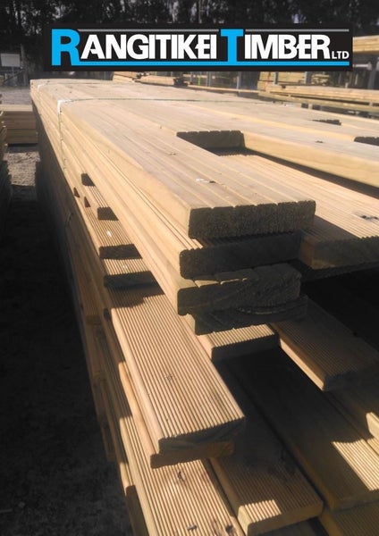 140x32 H3.2 Merch Decking Carousel 2