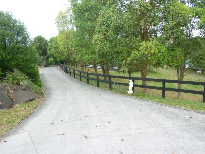 BitPost™ Black Fence & Wood Stain & Preserver Carousel 1