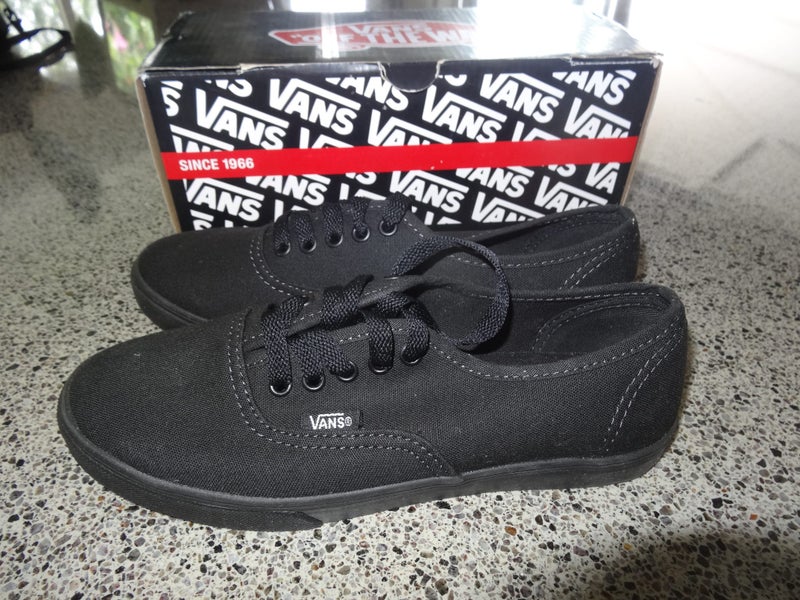 vans lo pro 35 vans lo pro 35