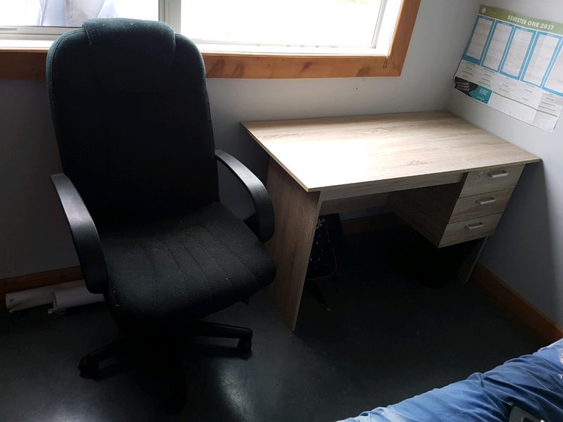 Desk With Draws Trade Me