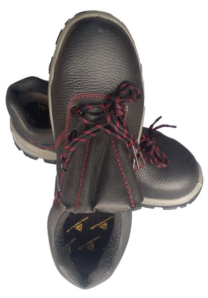 Safety Shoes- Safety Shoes Carousel 4