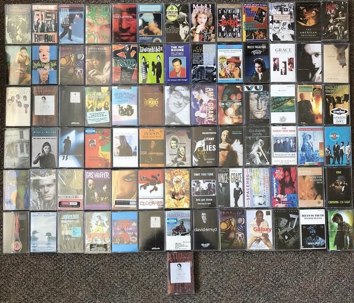 CASSETTE AUCTION 2 Carousel 1