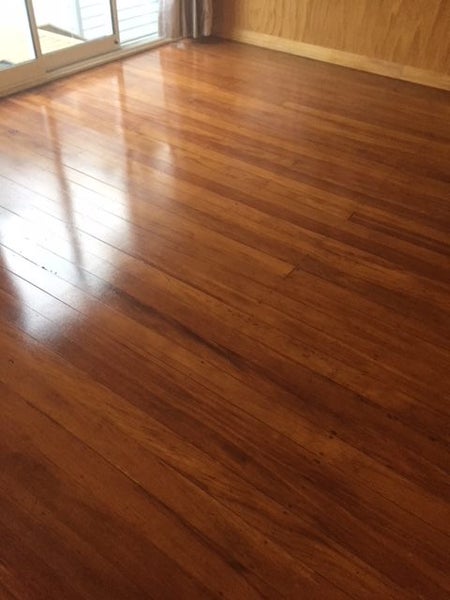 Floor Sealer - NovEpoxy Clear Coat Water Based 4L Carousel 1