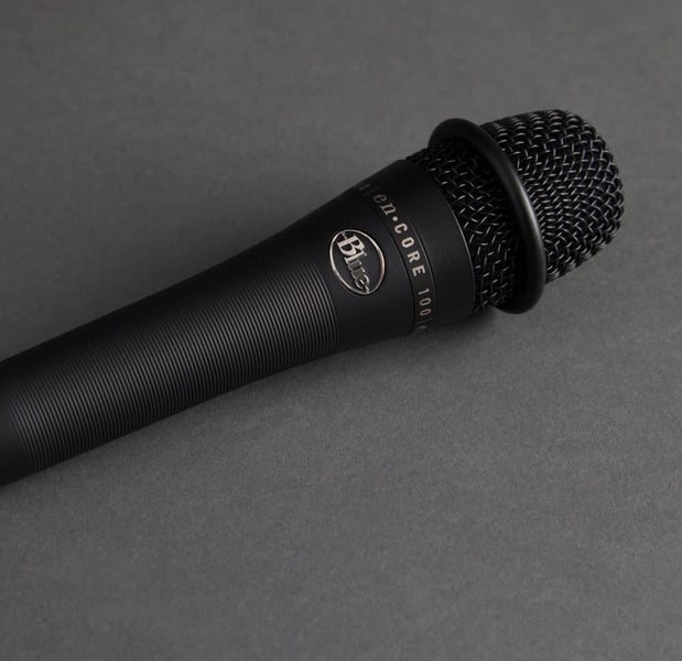 ~~ BLUE EnCore 100 Dynamic Mic ~~ Carousel 2