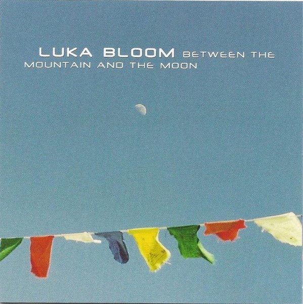 LUKA BLOOM - BETWEEN THE MOUNTAIN AND THE MOON (CD) *STICKER DAMAGED COVER* Carousel 1