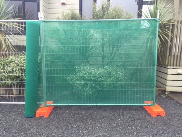 Temporary Fencing Shade Cloth 70% Green 1.83m x 50m Carousel 1