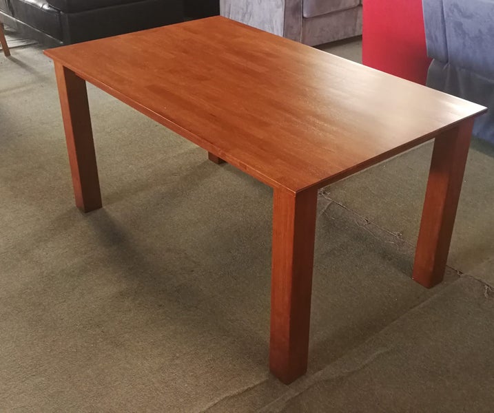 SANTANA DINING TABLE 100% SOLID WOOD OAK COLOUR Carousel 2