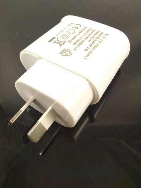 USB Wall Charger _ iPod MP3 MP4 PDA GPS Kindle PSP Carousel 1