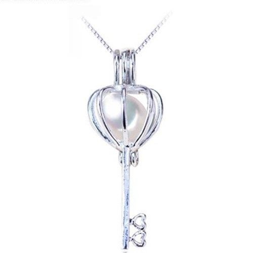 A key for her exciting future - genuine cultured pearl Carousel 1