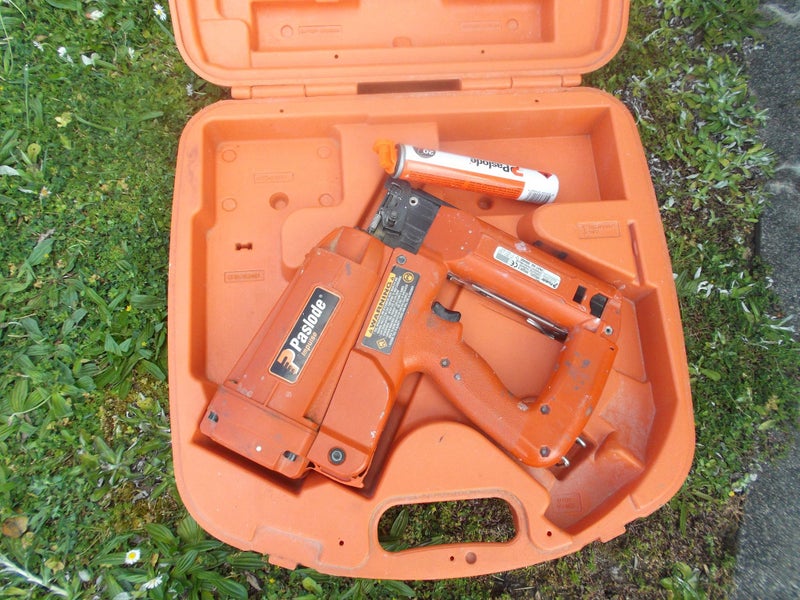 PASLODE FINISHING GUN Carousel 1