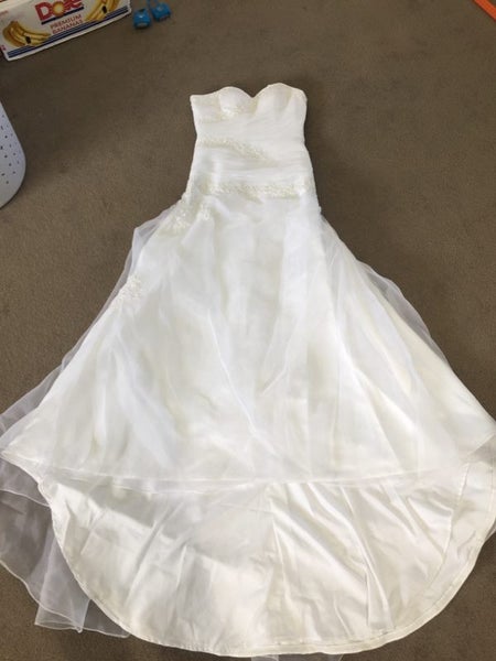 Stunning White Wedding Dress