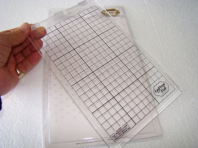 Couture Creations Go Press and Foil Machine Stamp Plastic Cover CO725817-B Carousel 1